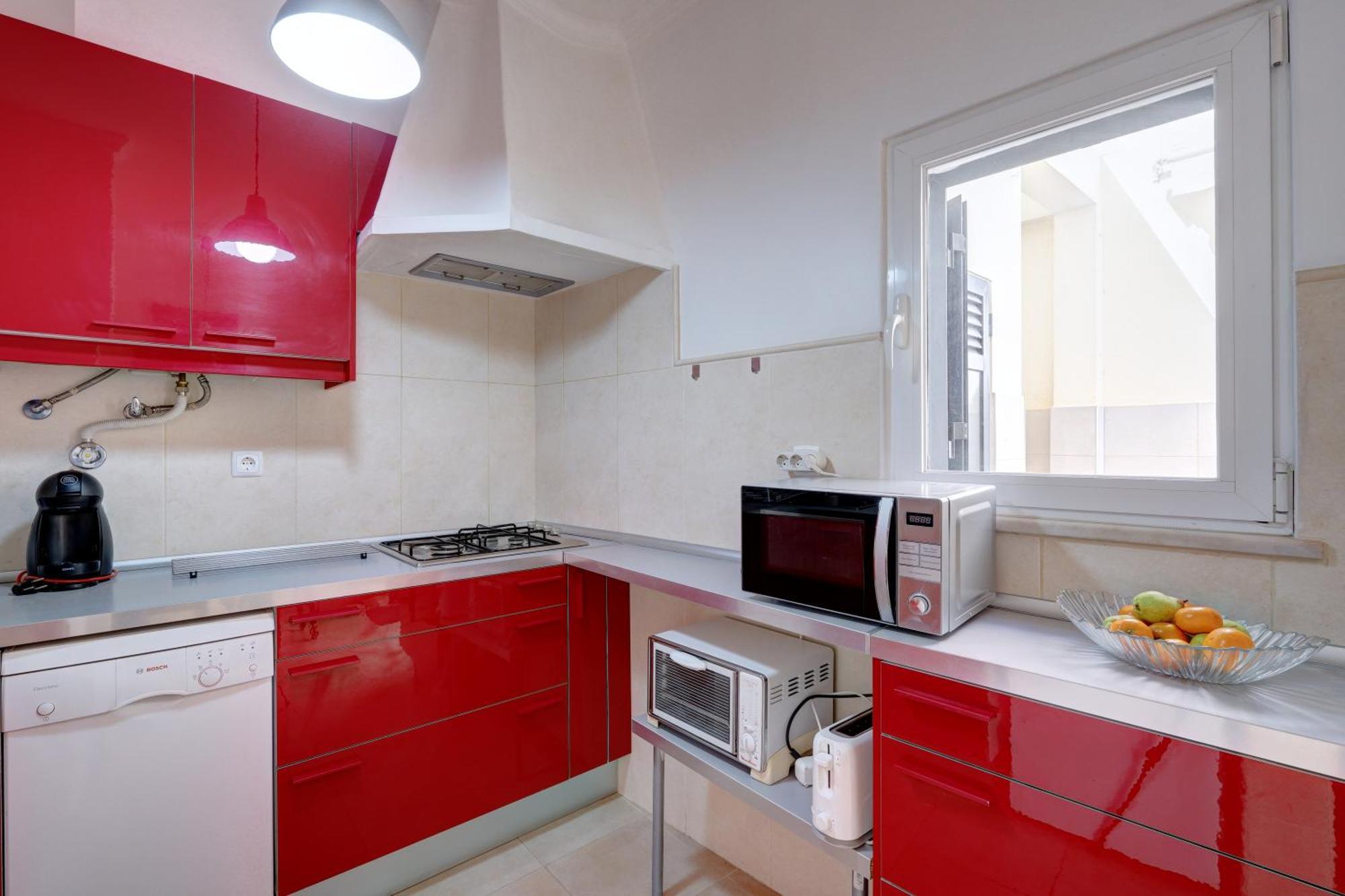 Center, Private Parking, Ac, 6ppl. Holiday home Olhao